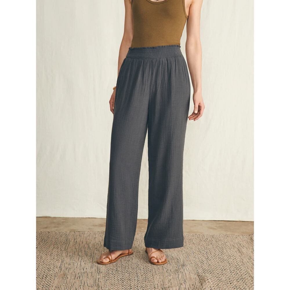 Faherty Dream Cotton Gauze Wide Leg Pant in Washed Black Size L